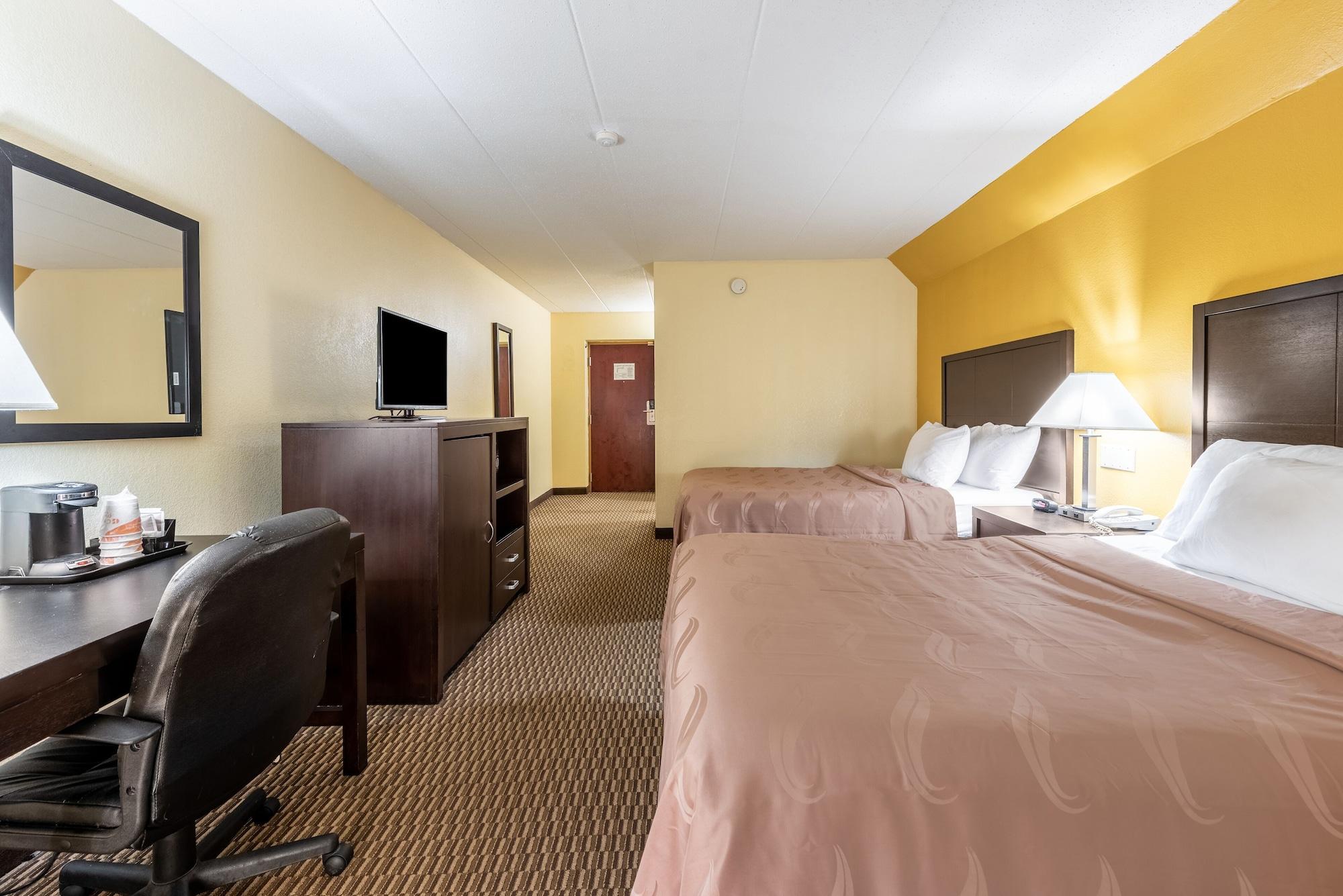 Quality Inn & Suites Цинциннаті Екстер'єр фото