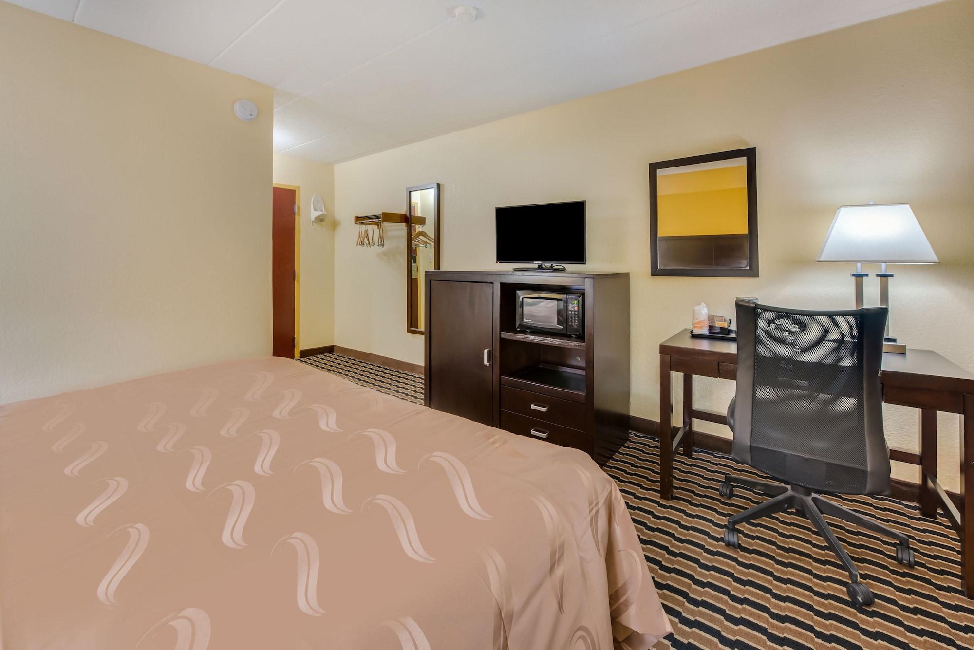 Quality Inn & Suites Цинциннаті Екстер'єр фото