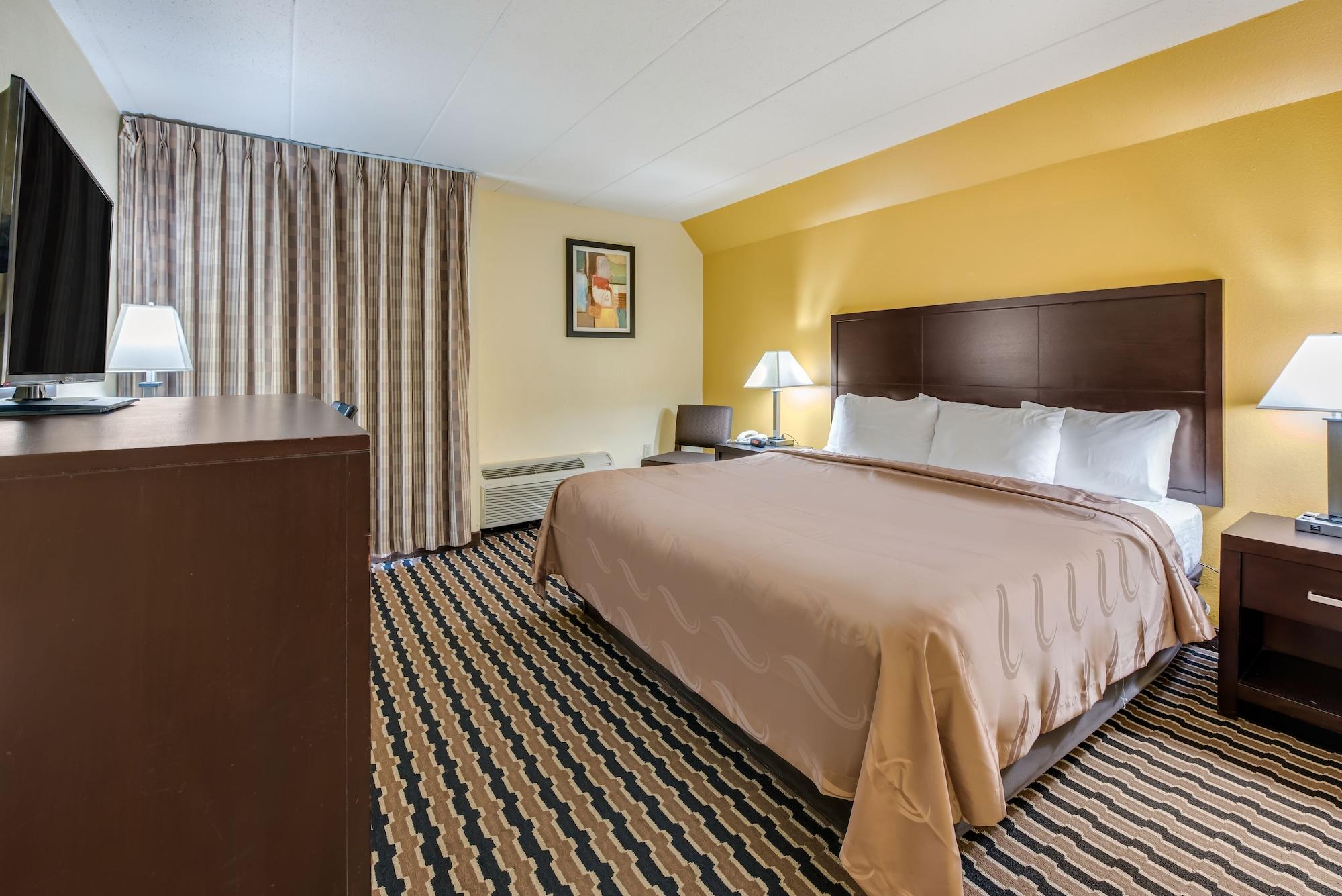 Quality Inn & Suites Цинциннаті Екстер'єр фото