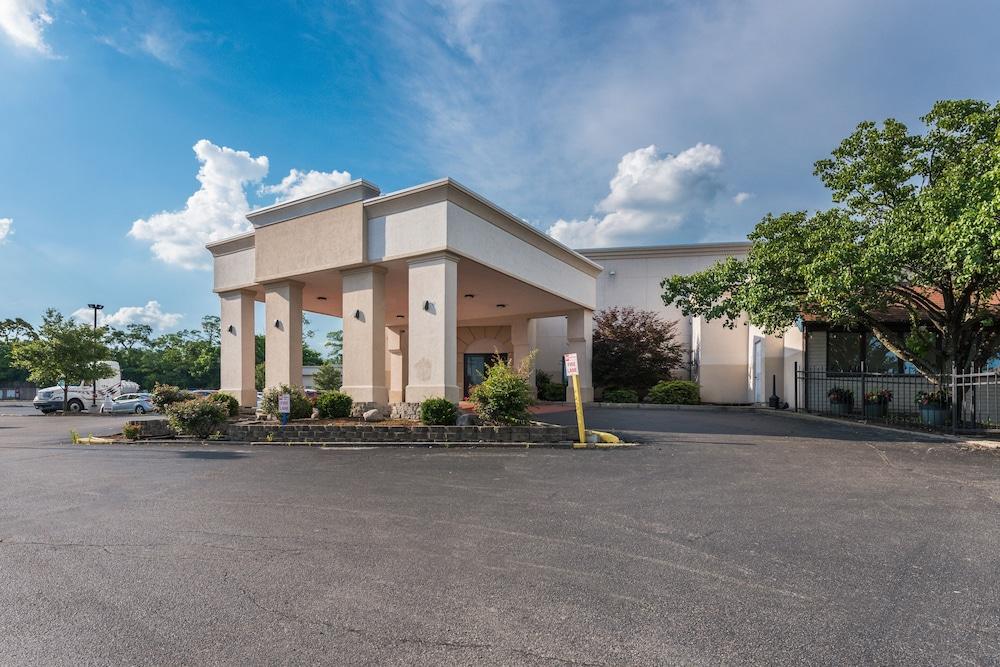 Quality Inn & Suites Цинциннаті Екстер'єр фото