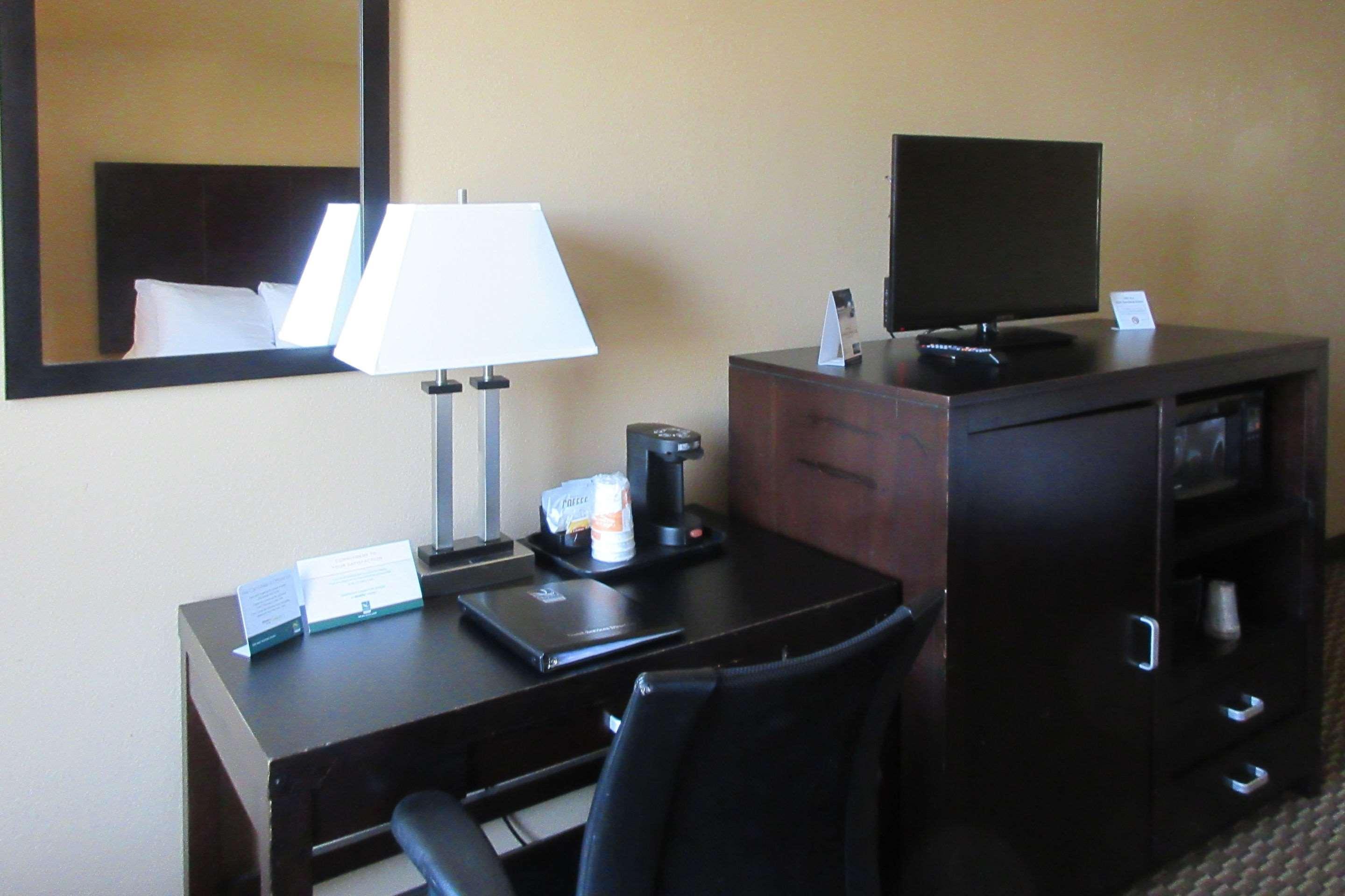 Quality Inn & Suites Цинциннаті Екстер'єр фото