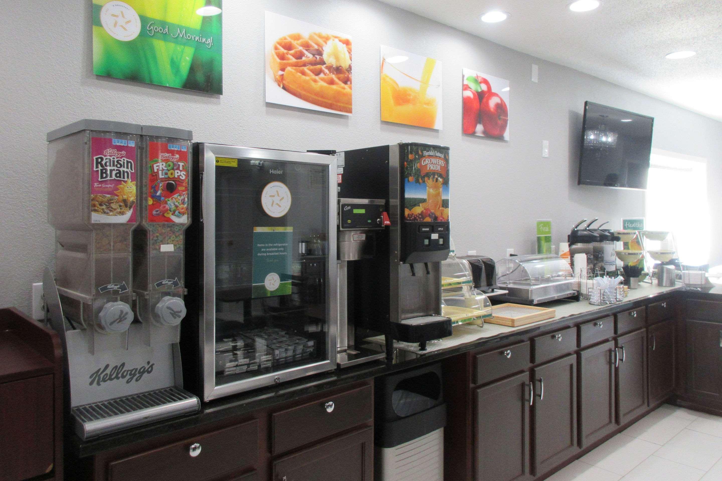 Quality Inn & Suites Цинциннаті Екстер'єр фото