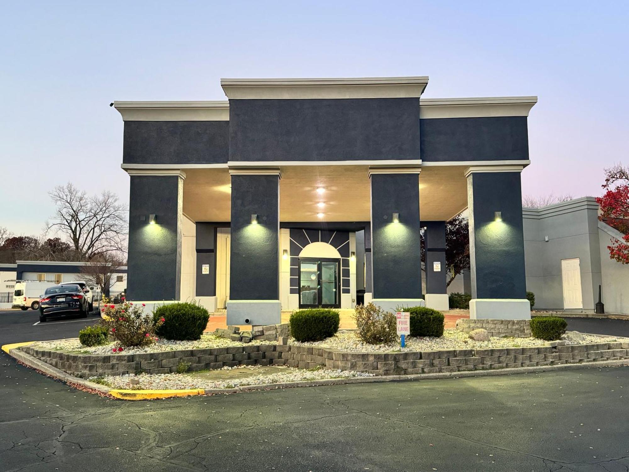 Quality Inn & Suites Цинциннаті Екстер'єр фото